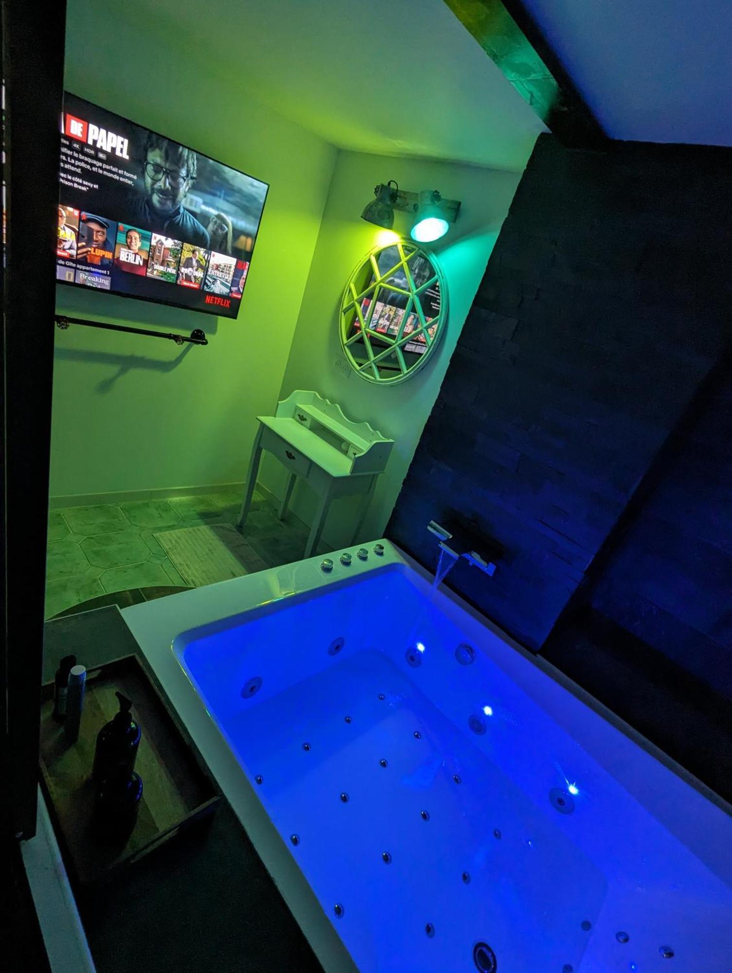 Gite Oasis Ault - Cine, Balneo & Confort A La Mer 외부 사진